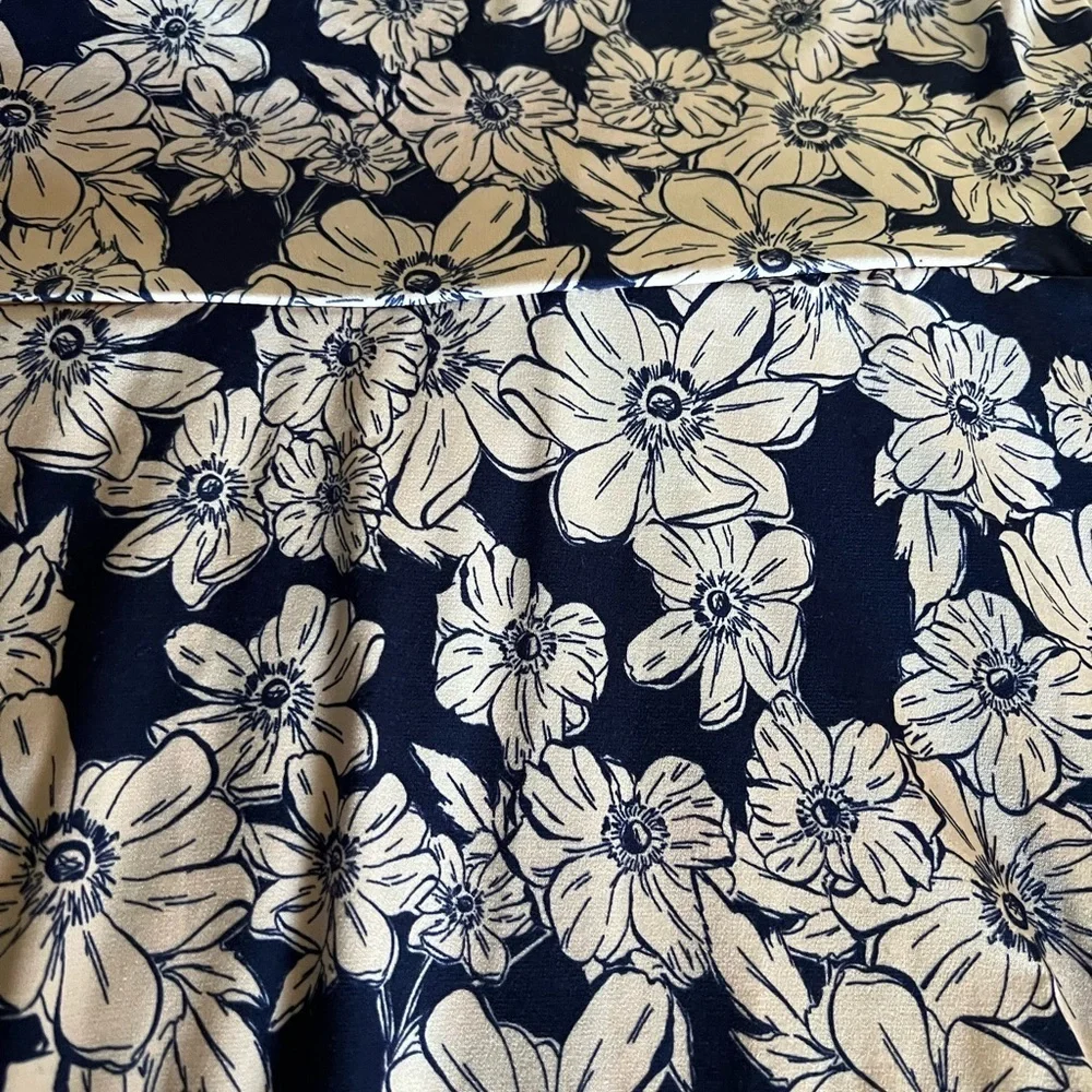 LuLaRoe smoke tags
